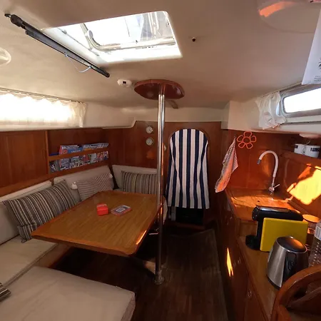 Joky - Floating Refuge * Lizbona